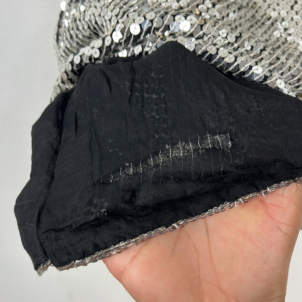 LLB SEQUIN silver 100% silk top - Picture 3 of 5
